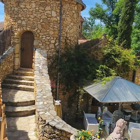 Bed & Breakfast De La Tour 1